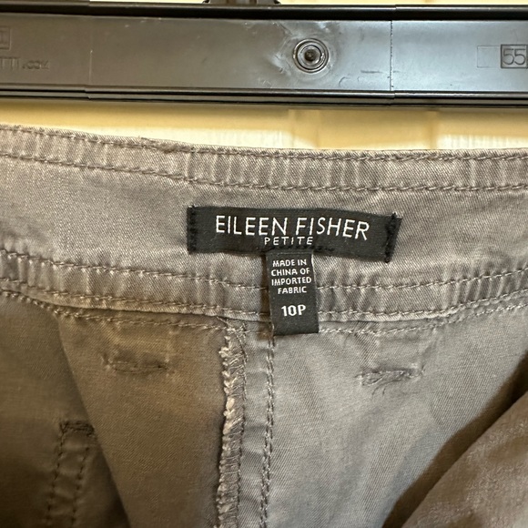 Eileen Fisher Cropped Capri Pants - Picture 2 of 10